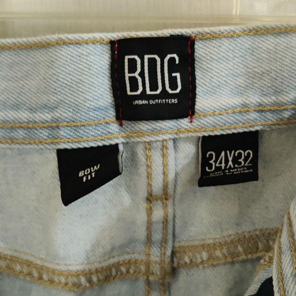 BDG Bow Fit 34x32 Jeans - Picture 3 of 4